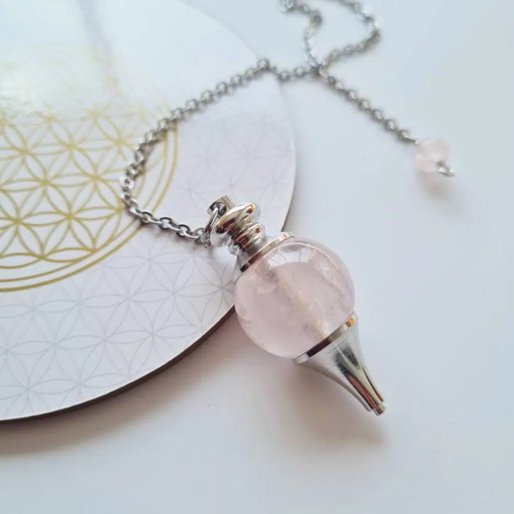 pendule-divinatoire-quartz-rose